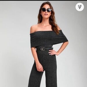 Lulus off the shoulder jumpsuit size Medium